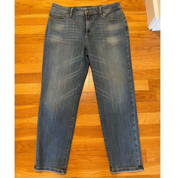 Chico's So‎ Slimming Girlfriend Crop Jeans Size 0.5 (Approx. 8) Medium Wash EUC - Picture 1 of 4